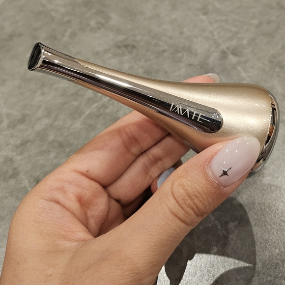 Imate Magnetic Induction Instrument Facial Mask Massage Machine - Picture 3 of 4